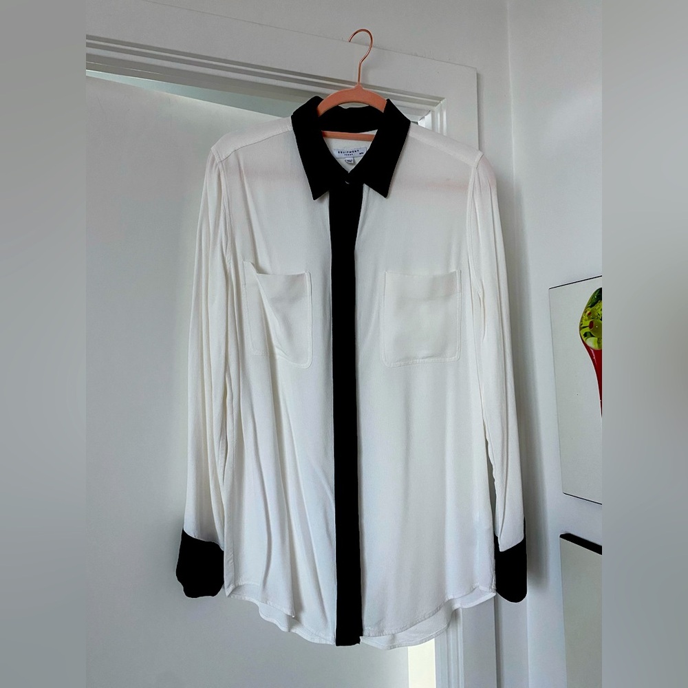 Equipment Femme White Blouse w Black Accents